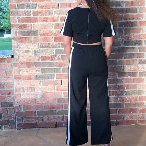 Stripe Crop Set - Picture 2 of 2